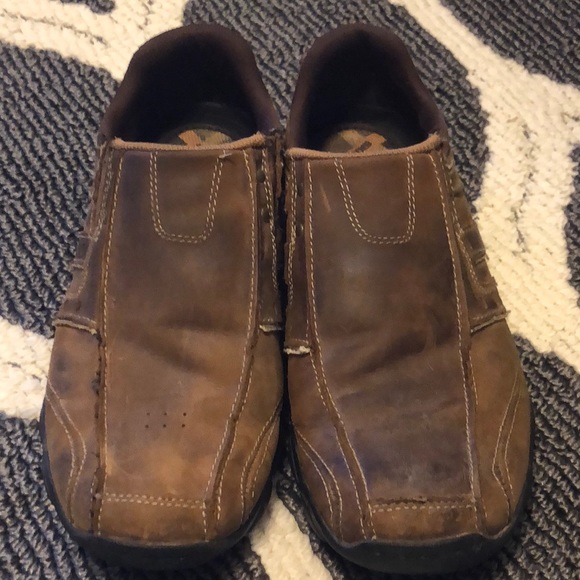 sketchers leather slip on